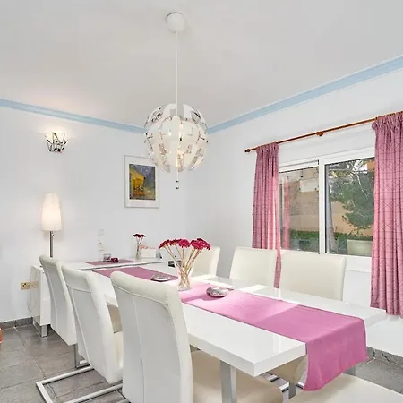 Dom wakacyjny Casa Rosa Burriana Nerja